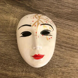 Vtg Hand Painted Porcelain  Mask